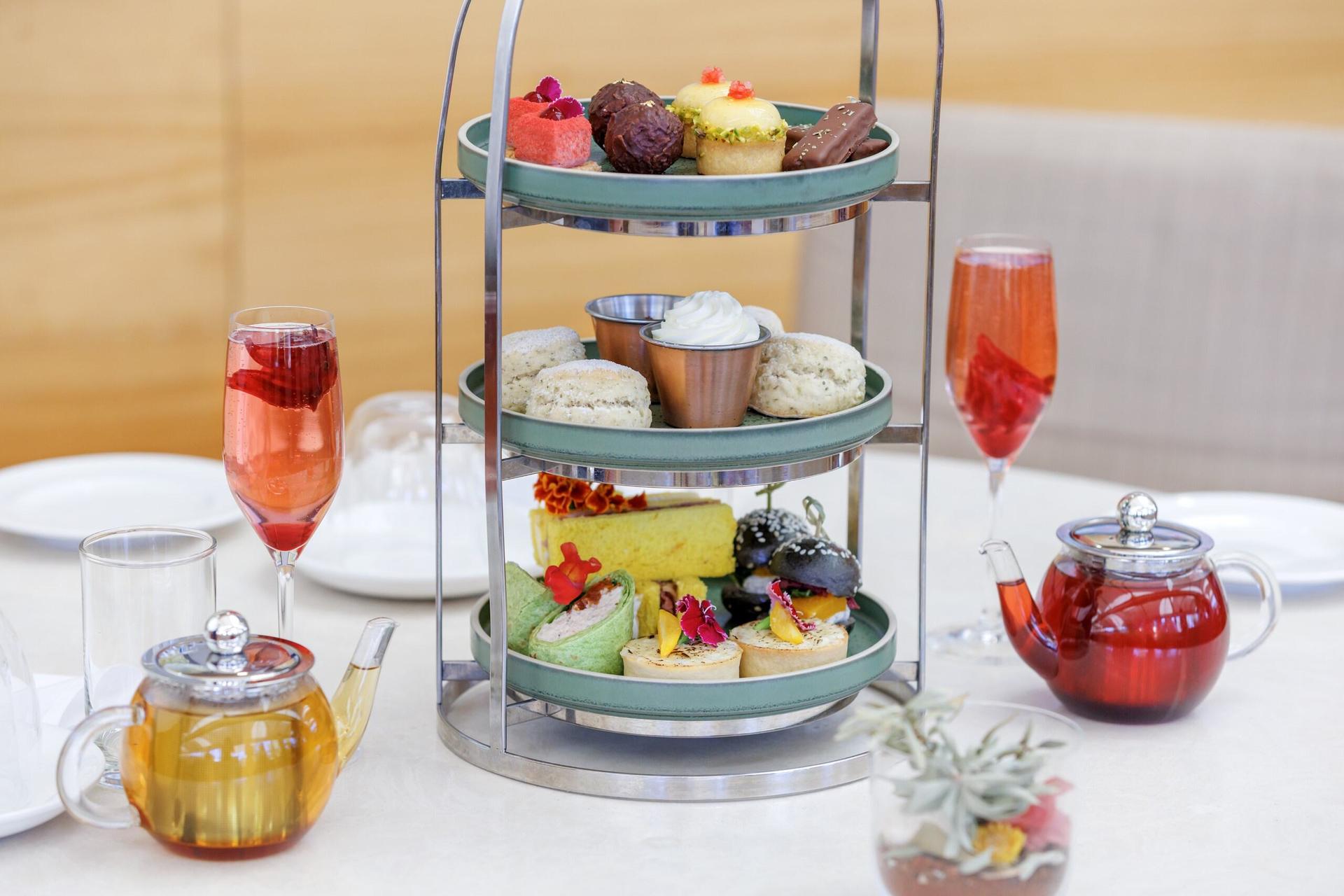 High Tea Rocks Experiences List | Ayers Rock Resort