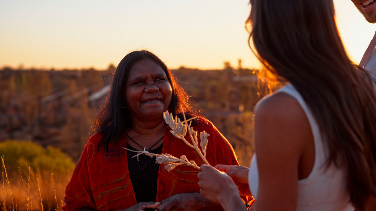 An Australian Aboriginal woman | Voyages Indigenous Tourism